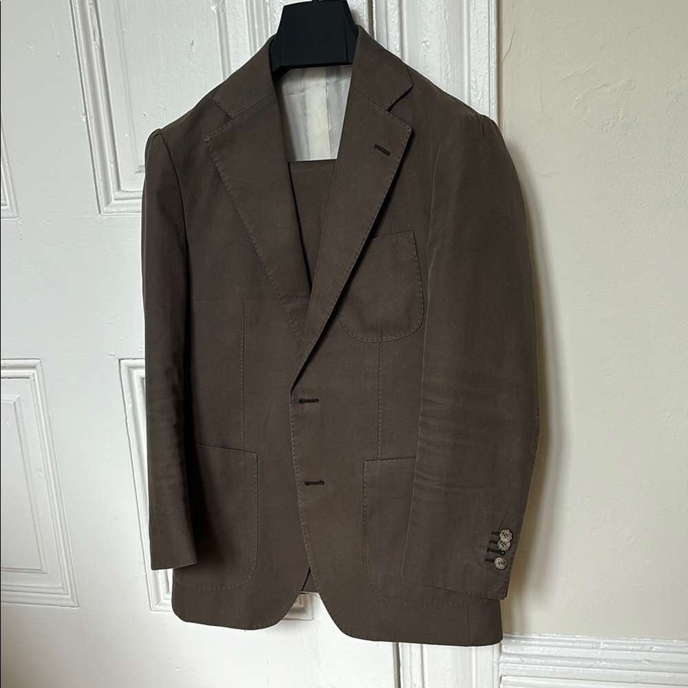 Brown cotton Suitsupply suit
